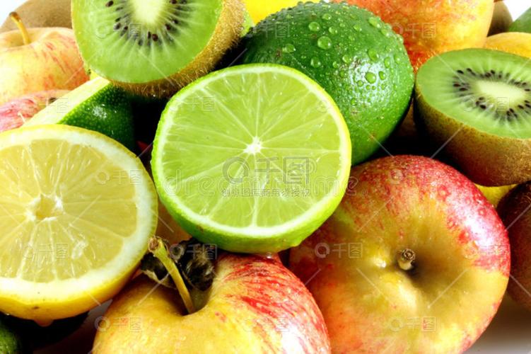 夏日清爽水果拼盘 以苹果为主角的新鲜水果盛宴